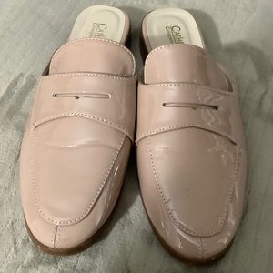 NEW Catherine Malandrino Woman's Tuxedo Pink Slip On Mules Shoes Size 6.5 USA.